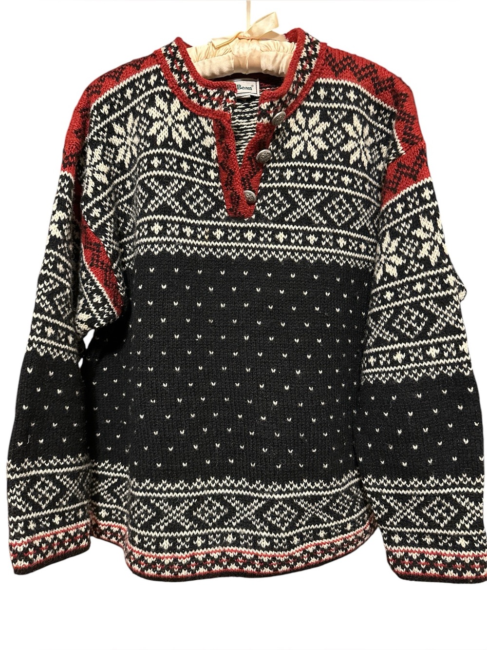 Vintage Wool LL Bean Classic Nordic Knit Sweater - Black, White & Red SZ M